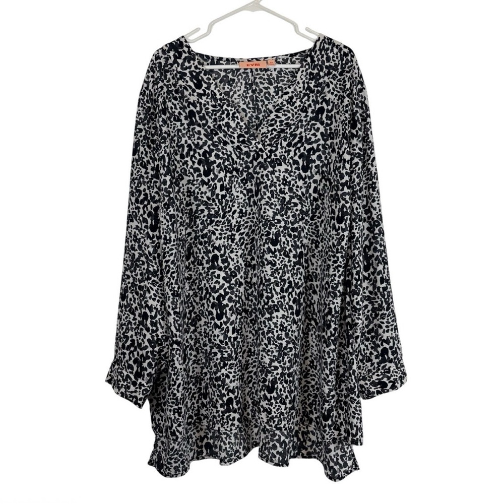 EVRI Black White Leopard Print Blouse 3X Flowy Boho Tunic Top Plus Size